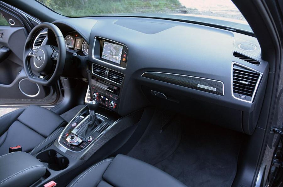 Торпедо Audi SQ5 TFSI (8R) 2013 года  (NA) (фото 36 из 82)